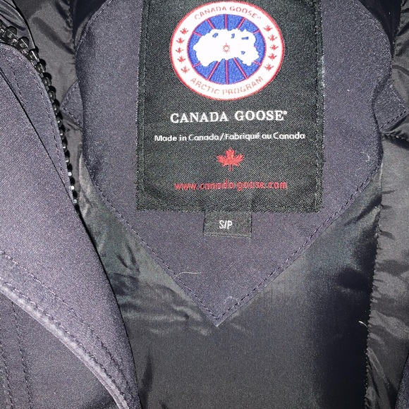 Women’s Canada Goose Trillium Parka - Picture 4 of 4